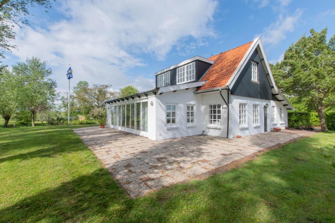 Prachtig Gelegen Vrijstaand Landhuis Hansweert エクステリア 写真