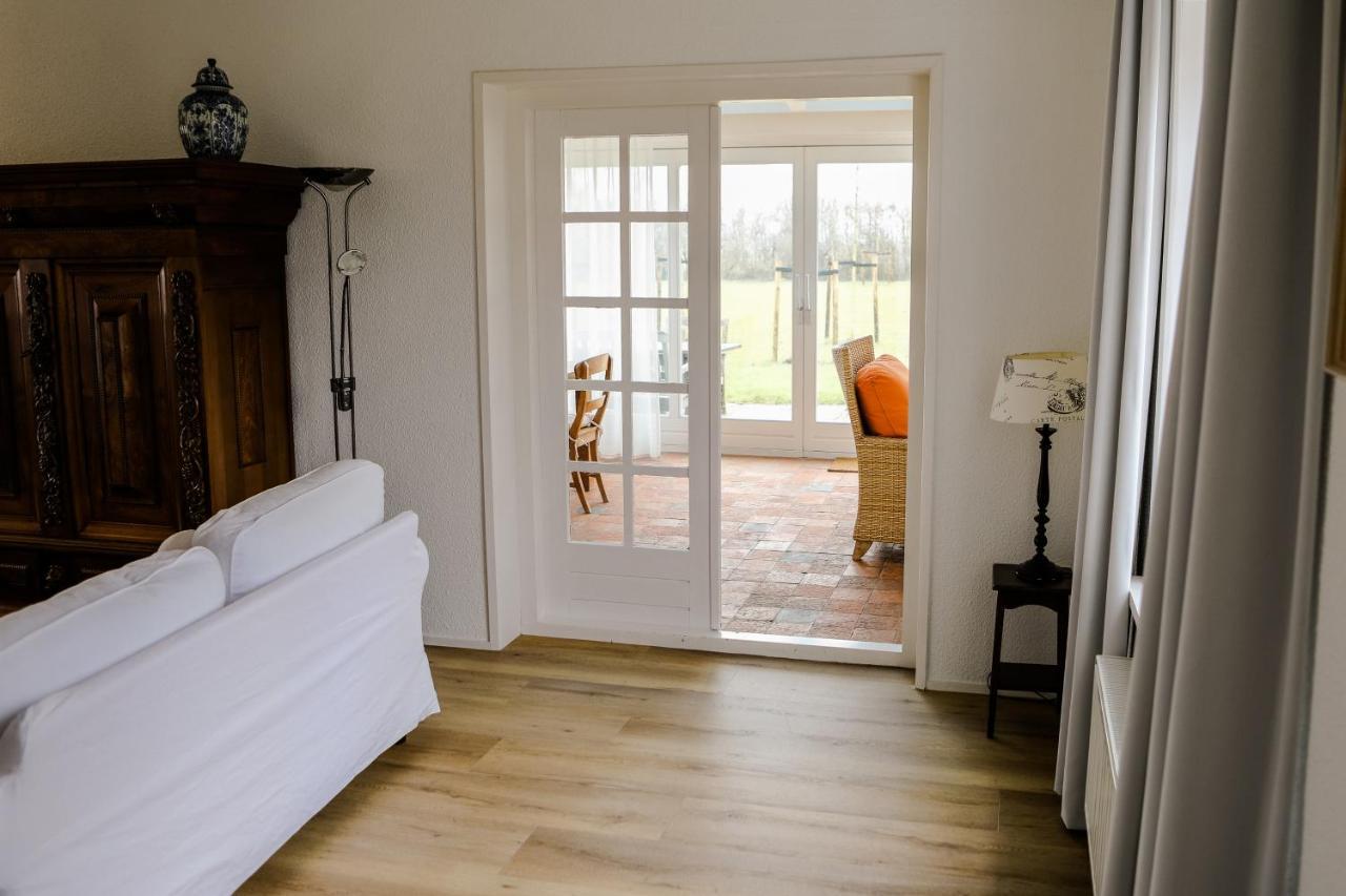 Prachtig Gelegen Vrijstaand Landhuis Hansweert エクステリア 写真